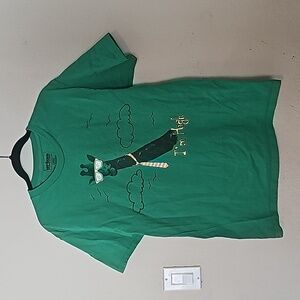 Urban Pipeline Men's Graphic Tee - Giraffe with Sunglasses